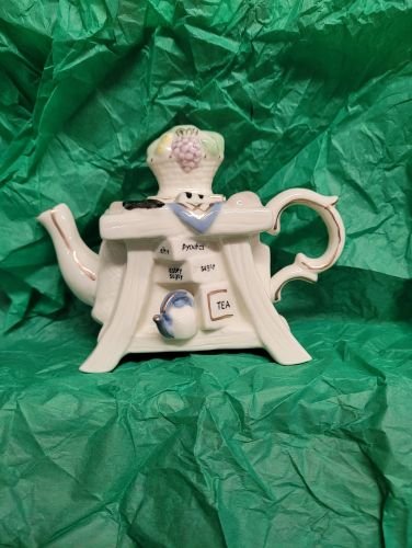 TeaPot Figurine-Ceramic